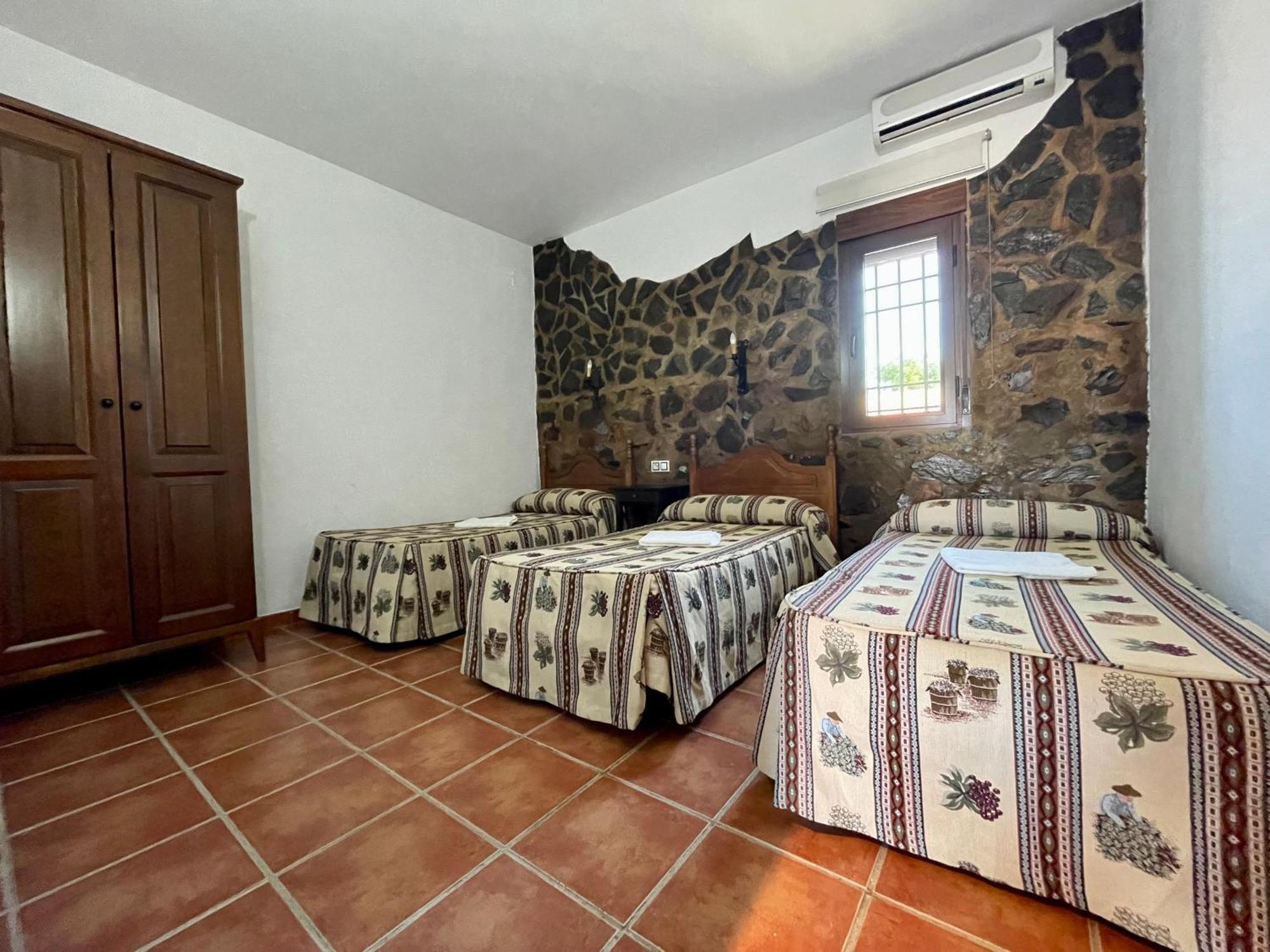 Complejo Rural El Soldado Villa Villanueva del Duque ภายนอก รูปภาพ
